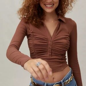 NWT PINK Urban Outfitters Riley Ruched Blouse - SO flattering